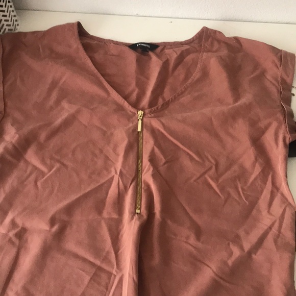 Express blouse - Picture 1 of 3